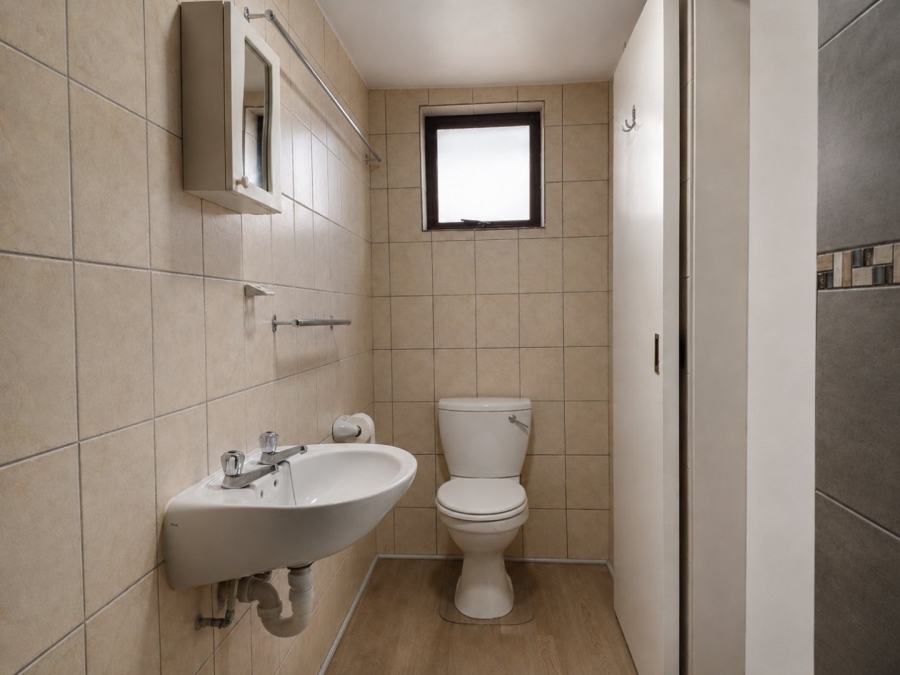 3 Bedroom Property for Sale in Twee Kuilen Western Cape